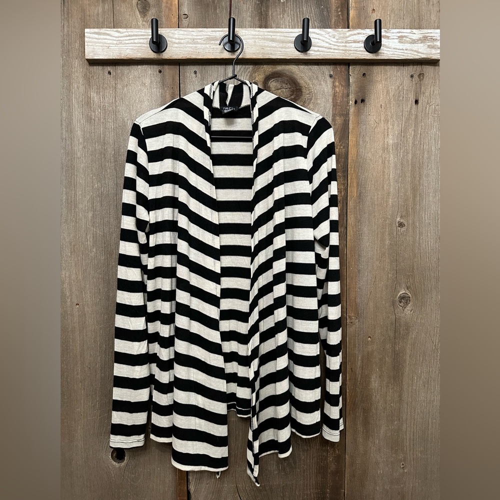 Rue21 Open Front Asymmetrical Striped Cardigan Sweater Black White Size Large